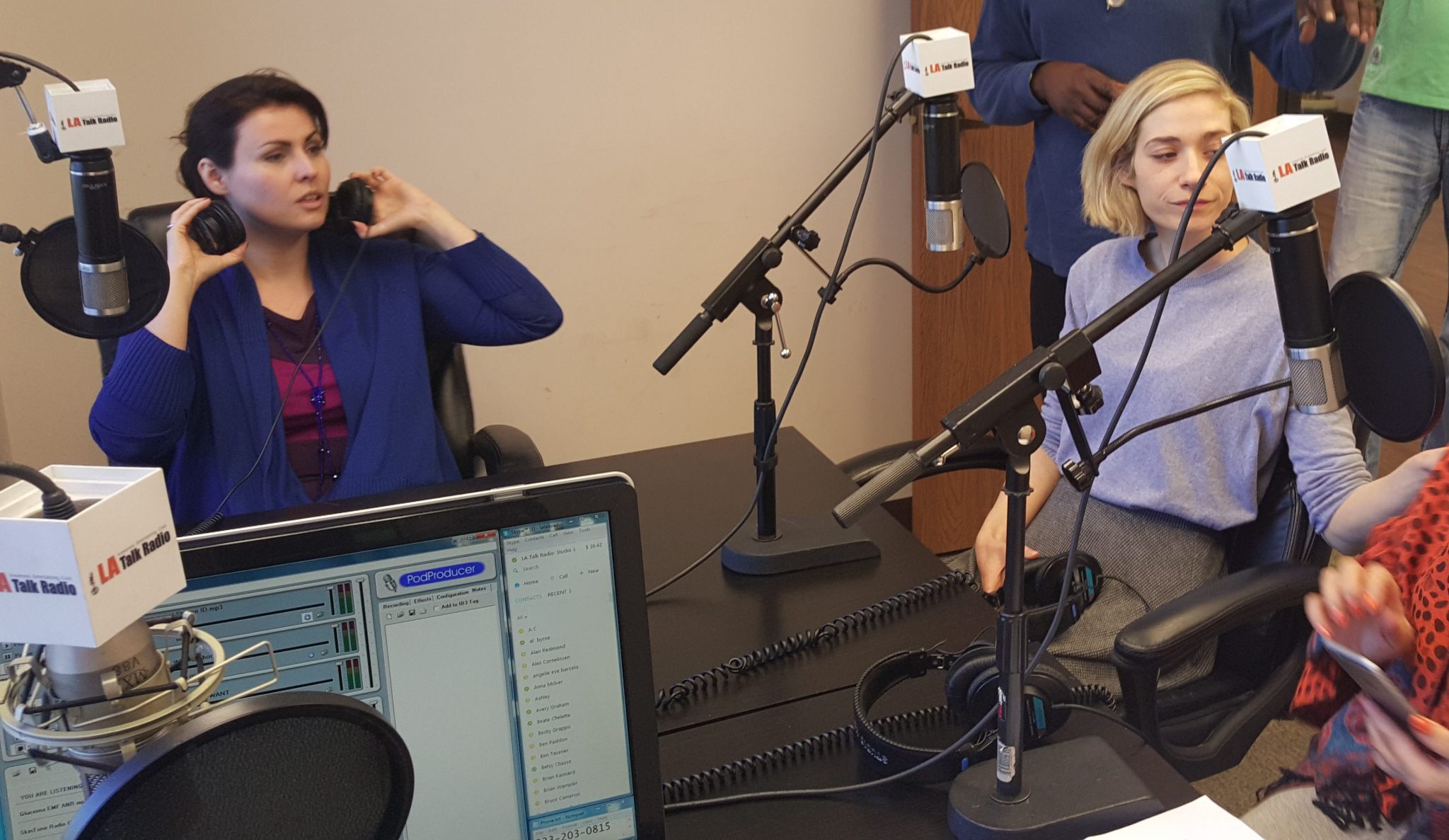 Carmen bei LA Talk Radio